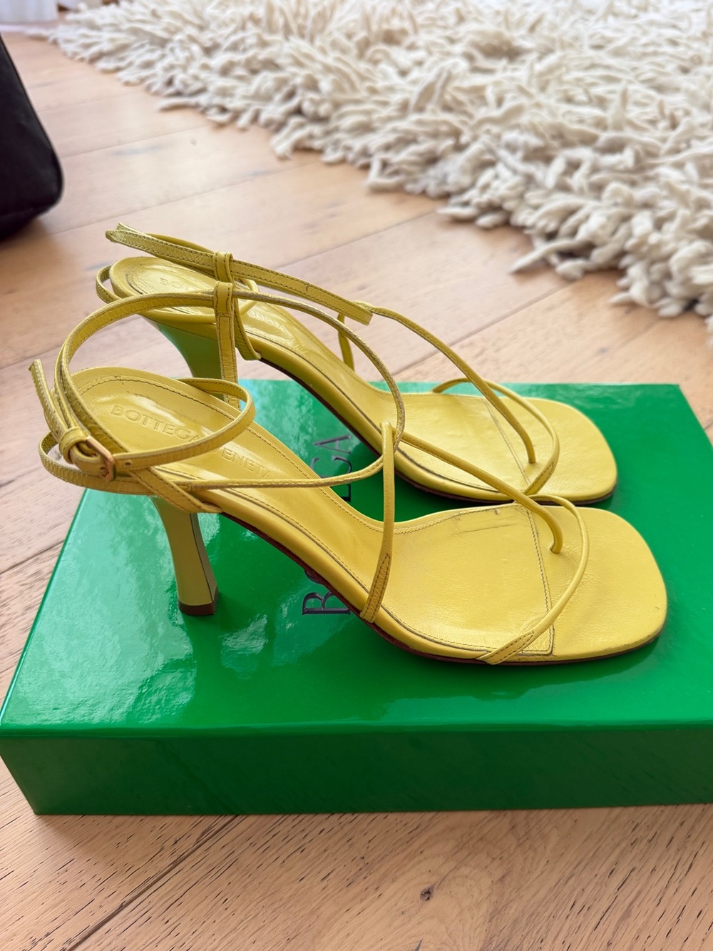 Bottega Veneta Yellow Strappy Heels w/Box Size 39 - Picture 2 of 10